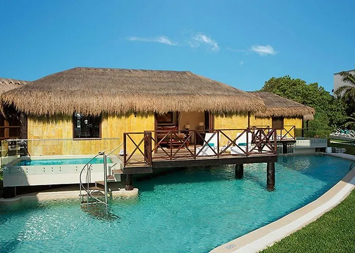 Resort Dreams & (adults Only) Puerto Morelos
