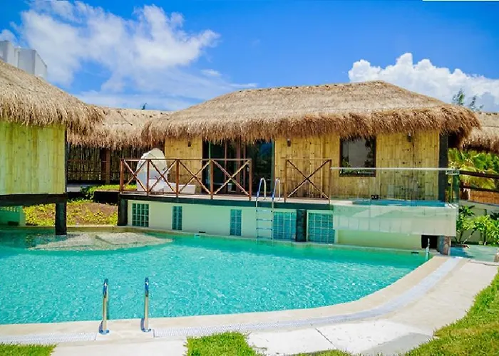 Resort Dreams & (adults Only)
